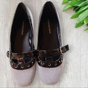 Cute Pair Of Grey Suede Flats Sz. 8.5 **NEWPORT NEWS**